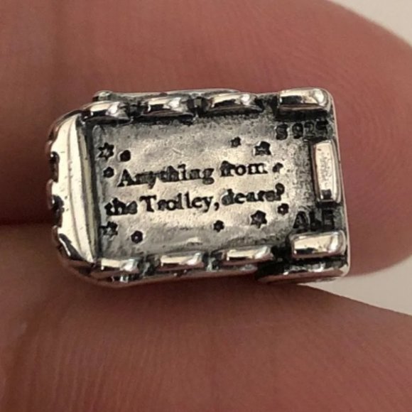 Hogwarts Express Train Harry Potter PANDORA - Picture 2 of 5